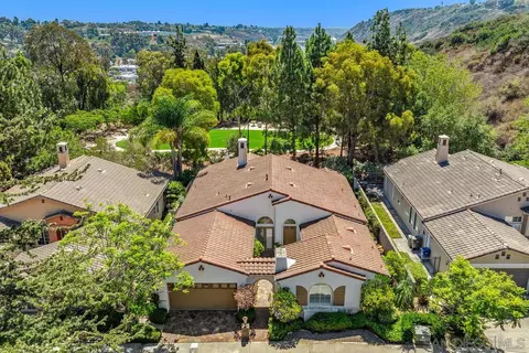 View/Area - 2815 Ridgegate Row, La Jolla, CA 92037 photo 1 of 1