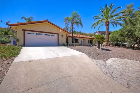 23417 Everett Pl, Ramona, CA 92065 photo 3