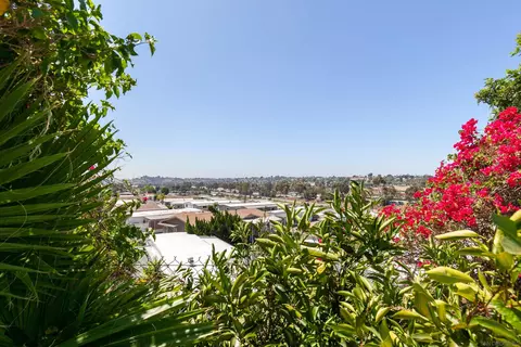 View/Area - 2000 Crofton St #8, Spring Valley, CA 91977 photo 1 of 3