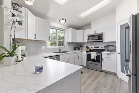 Kitchen - 2000 Crofton St #8, Spring Valley, CA 91977 photo 2 of 3