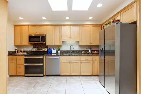 119 Guerrero Ct, Solana Beach, CA 92075 photo 6