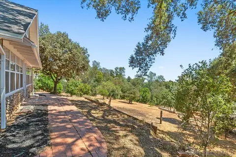 Exterior - 11441 Pinehurst Dr, Lakeside, CA 92040 photo 9 of 21