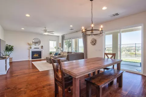 Dining - 34376 Coppola St, Temecula, CA 92592 photo 2 of 2