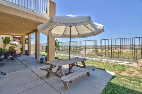 Exterior - 34376 Coppola St, Temecula, CA 92592 photo 5 of 8