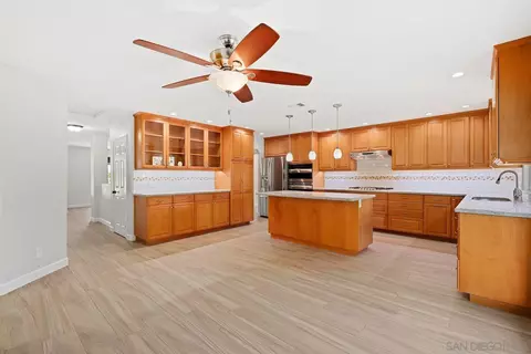 589 Tag Ln, Ramona, CA 92065 photo 12