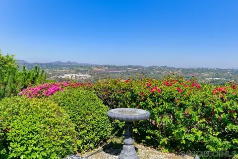 824 Inspiration Ln, Escondido, CA 92025 photo 14