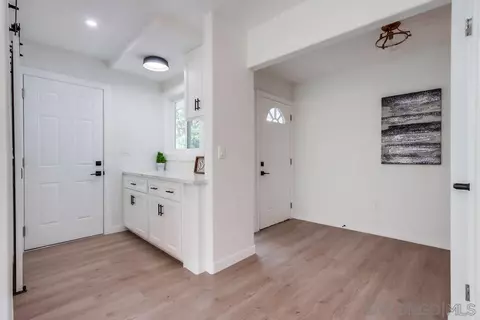 Entry Way - 7836 Deborah Pl, Lemon Grove, CA 91945 photo 2 of 5