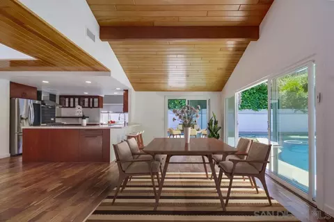 5374 Middleton Rd, San Diego, CA 92109