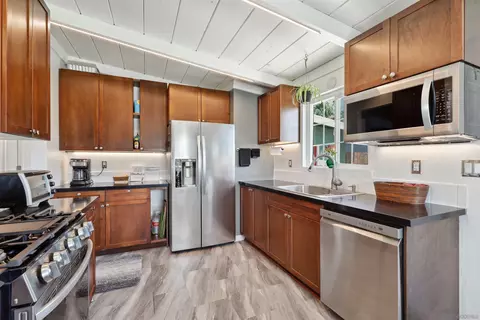 716 Holly St, Oceanside, CA 92058 photo 8
