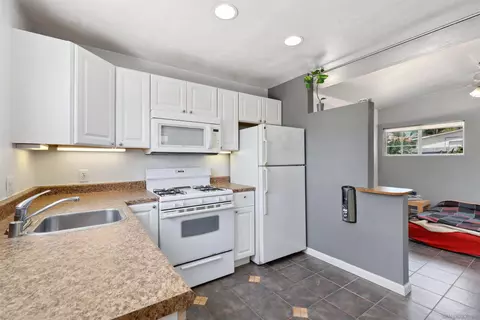 716 Holly St, Oceanside, CA 92058 photo 16