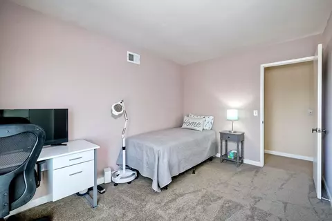 Bedroom - 14062 Mazatlan Way, Poway, CA 92064 photo 2 of 7
