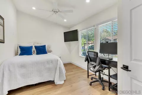 Bedroom - 12734 Treeridge Ter, Poway, CA 92064 photo 6 of 6