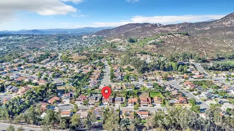 View/Area - 12734 Treeridge Ter, Poway, CA 92064 photo 3 of 6