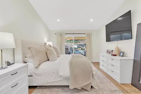 Bedroom - 12734 Treeridge Ter, Poway, CA 92064 photo 2 of 6