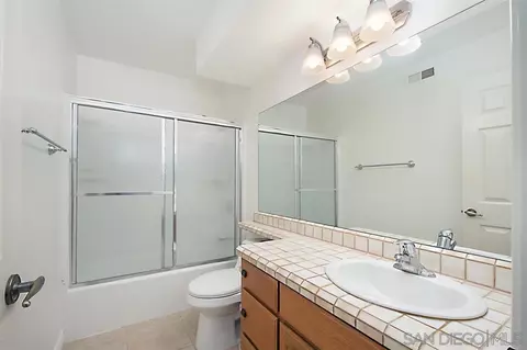 Bath - 6876 Peach Tree Rd, Carlsbad, CA 92011 photo 1 of 2