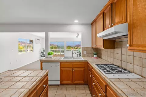 9905 Via Francis, Santee, CA 92071 photo 5