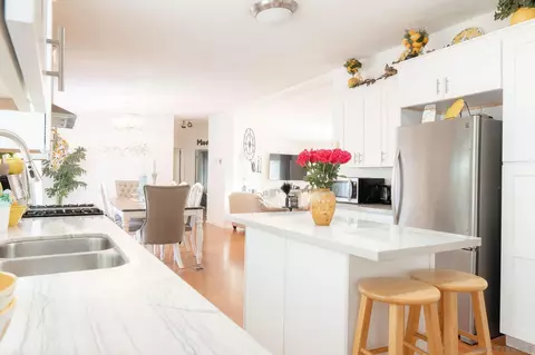 Kitchen - 4632 Lee Ave, La Mesa, CA 91942 photo 2 of 4