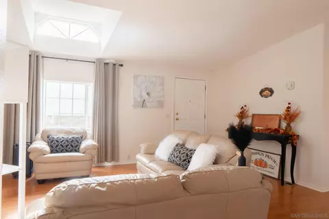 Living - 4632 Lee Ave, La Mesa, CA 91942 photo 2 of 2