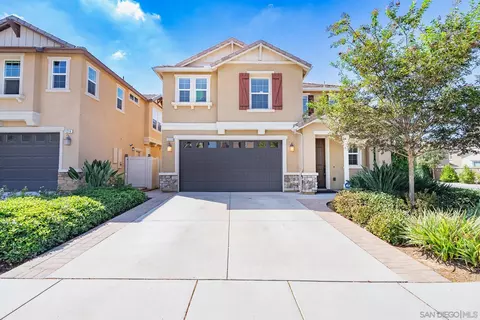 1204 White Oak Ct, El Cajon, CA 92020