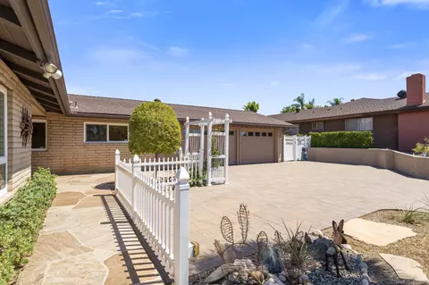 Exterior - 2128 Windmill View Rd, El Cajon, CA 92020 photo 3 of 14