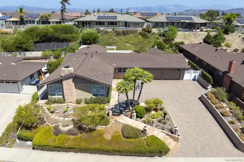 View/Area - 2128 Windmill View Rd, El Cajon, CA 92020 photo 4 of 5