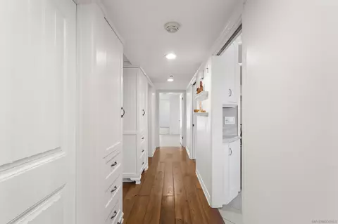 Entry Way - 2128 Windmill View Rd, El Cajon, CA 92020 photo 3 of 5