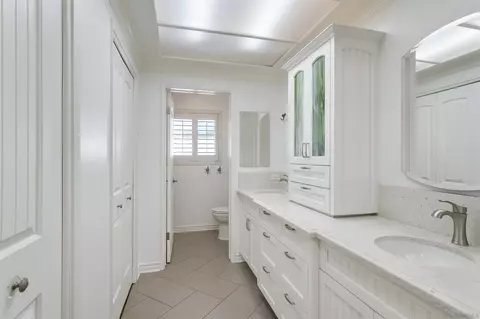 Bath - 2128 Windmill View Rd, El Cajon, CA 92020 photo 3 of 4