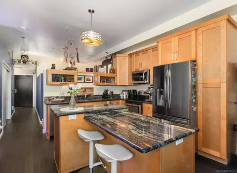 889 Date St #222, San Diego, CA 92101