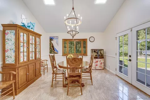 Dining - 922 Capri Dr, Vista, CA 92084 photo 3 of 3
