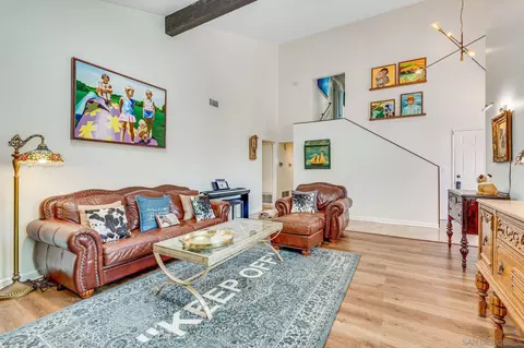 Living - 922 Capri Dr, Vista, CA 92084 photo 4 of 5