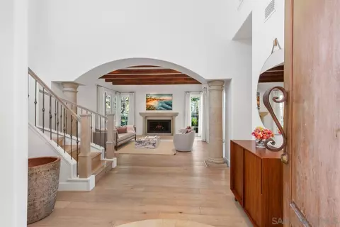 Other - 7729 Ivanhoe Ave, La Jolla, CA 92037 photo 2 of 9