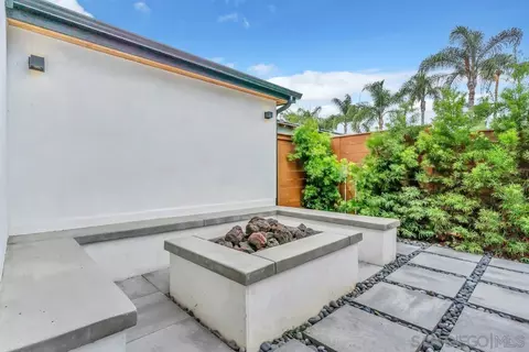 Exterior - 1028-30 Balour Dr, Encinitas, CA 92024 photo 9 of 12