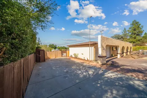 321 North Ln, El Cajon, CA 92021 photo 41