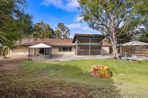 Exterior - 1786 Lorry Ln, Escondido, CA 92029 photo 12 of 13
