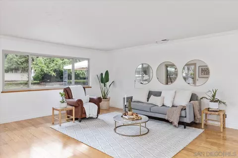 Living - 1786 Lorry Ln, Escondido, CA 92029 photo 1 of 2