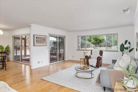Living - 1786 Lorry Ln, Escondido, CA 92029 photo 2 of 2