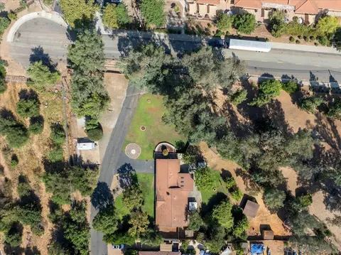 View/Area - 1786 Lorry Ln, Escondido, CA 92029 photo 3 of 6