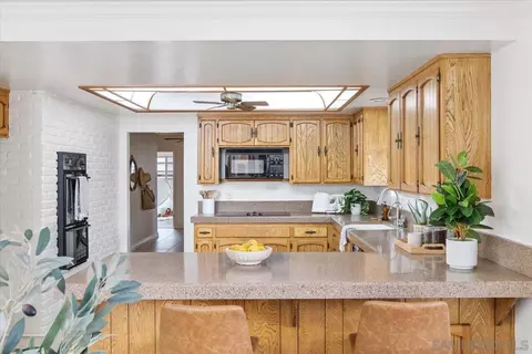 Kitchen - 1786 Lorry Ln, Escondido, CA 92029 photo 3 of 3