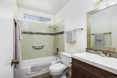 Bath - 756 Sugar Pine St, Oceanside, CA 92058 photo 3 of 3