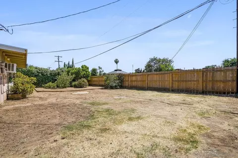 Exterior - 582 Macon St, El Cajon, CA 92019 photo 4 of 8