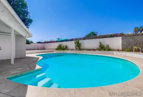 2034 Lee Dr, Escondido, CA 92027 photo 37