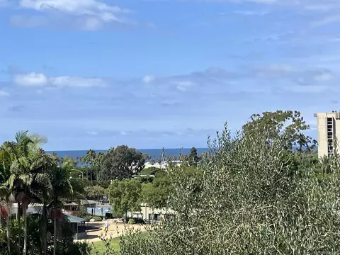 View/Area - 7722 Roseland Dr, La Jolla, CA 92037 photo 8 of 8
