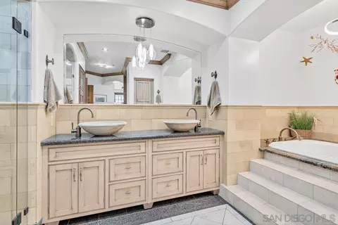 120 C Ave #207, Coronado, CA 92118 photo 7