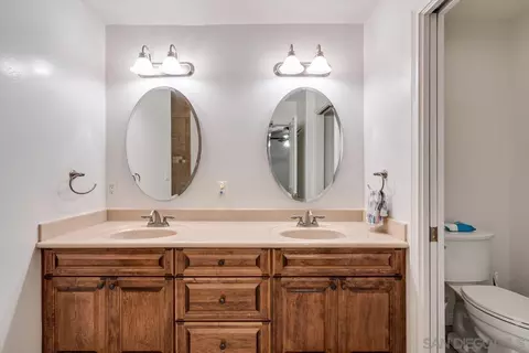 Bath - 8562 Rosada Way, El Cajon, CA 92021 photo 3 of 5