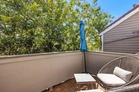 1063 Shadowridge Dr #22, Vista, CA 92081 photo 25