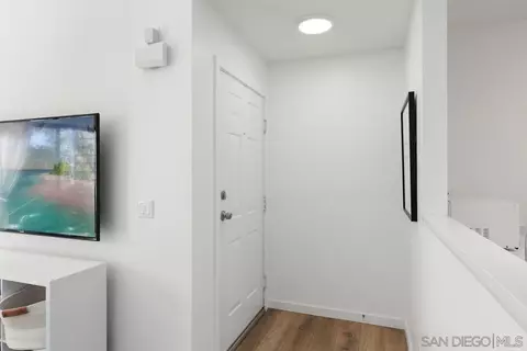 1063 Shadowridge Dr #22, Vista, CA 92081 photo 4