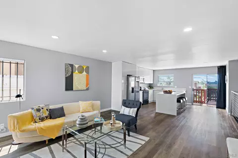 7419 Skyline, San Diego, CA 92114