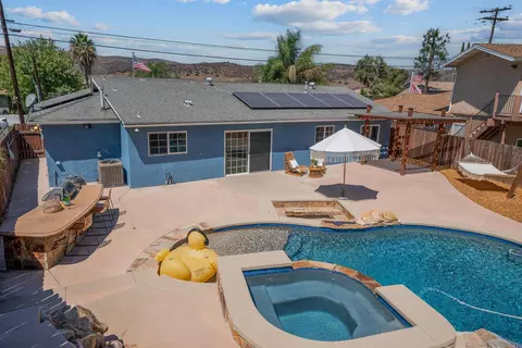 Exterior - 10311 Settle Rd, Santee, CA 92071 photo 6 of 21