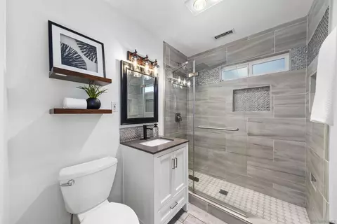 Bath - 10311 Settle Rd, Santee, CA 92071 photo 2 of 2