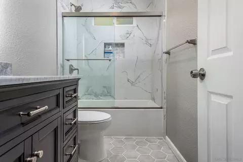Bath - 13444 Floral Ave, Poway, CA 92064 photo 2 of 7